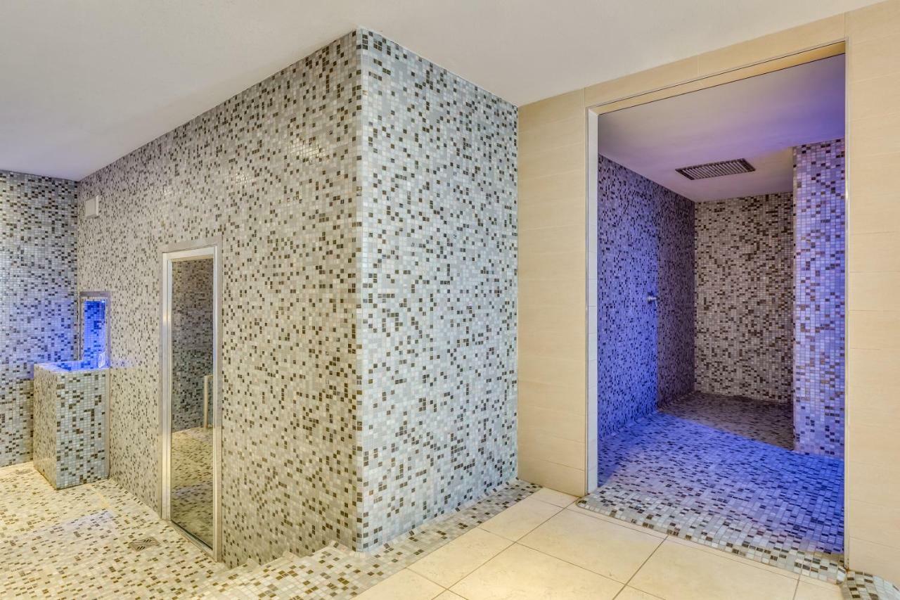 Apartaments Suites Ambassador Caorle Luaran gambar