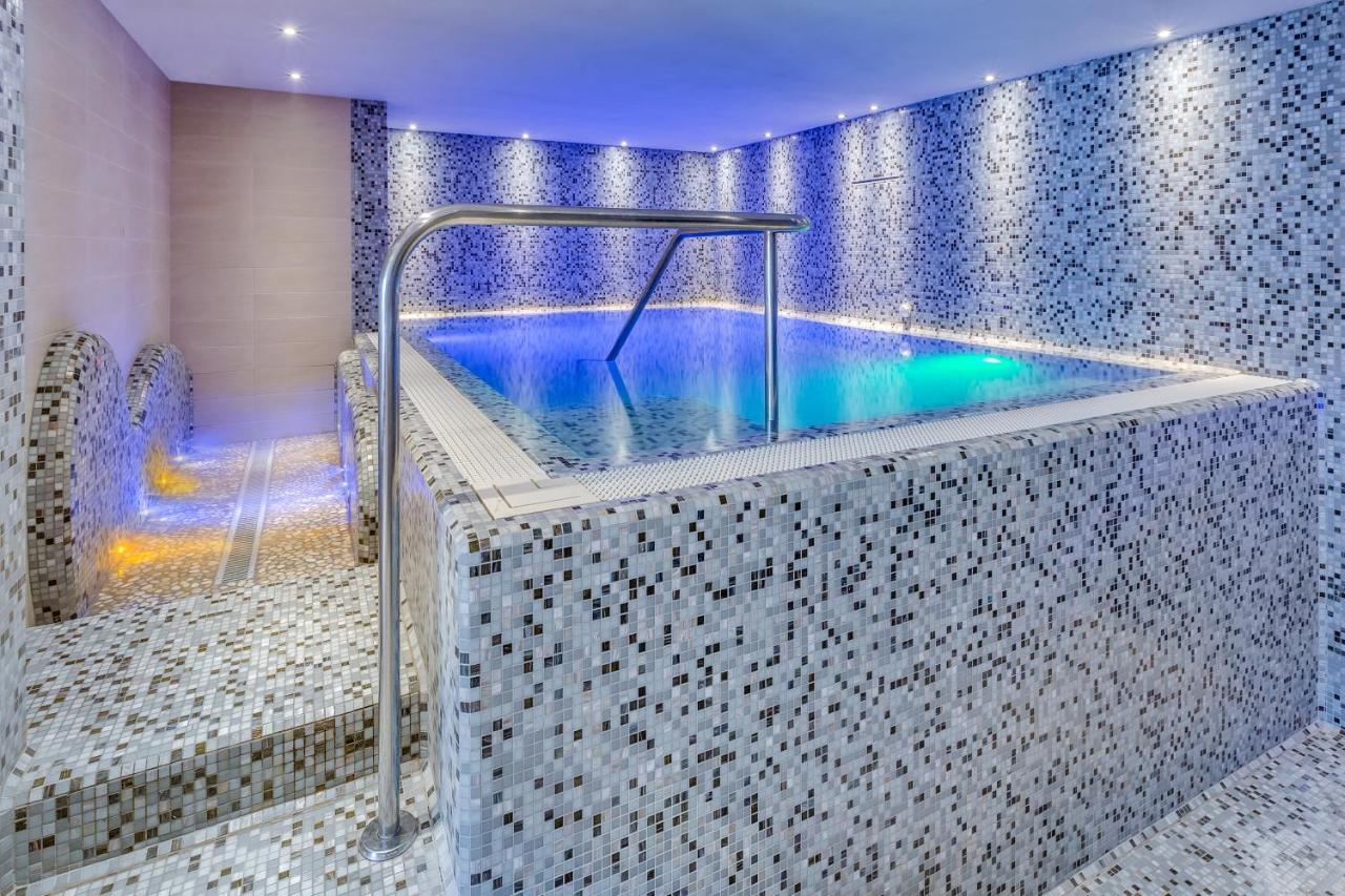 Apartaments Suites Ambassador Caorle Luaran gambar